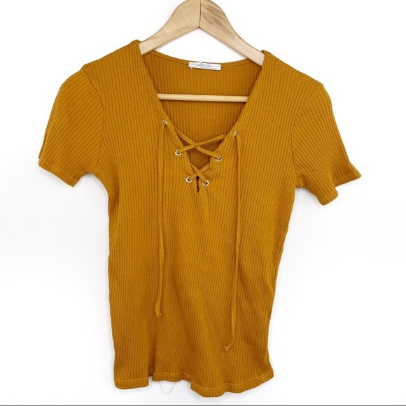 5/$25 Zara Lace Up Mustard Tee M - Picture 2 of 6